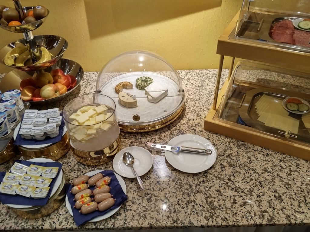 Hotel Eden Am Kurpark ボン エクステリア 写真